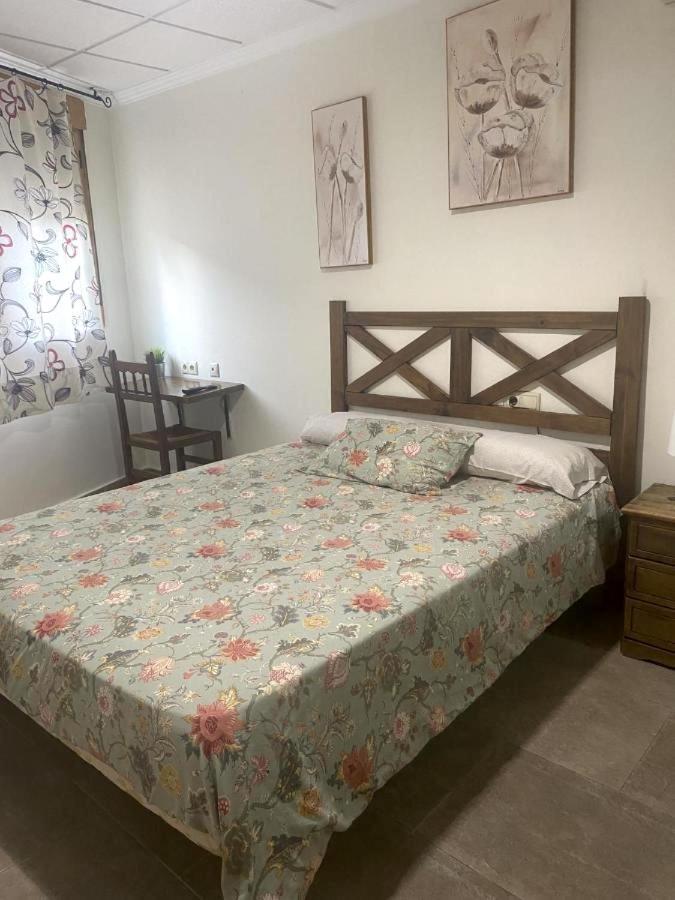 Ca' La Conchin Hotel Cortes de Pallas Luaran gambar